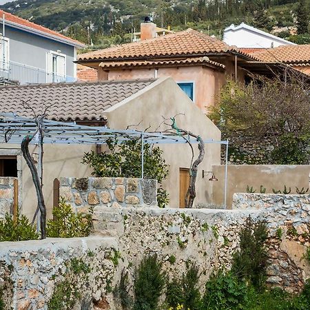 Villa Daniela - Saint Nikolas Retreat Farakláta Kültér fotó